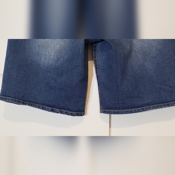 Est. 1946 (Lot of 2) Bermuda Shorts Stretch Blue White Patriotic Sz 8 Patriotic - Picture 13 of 16